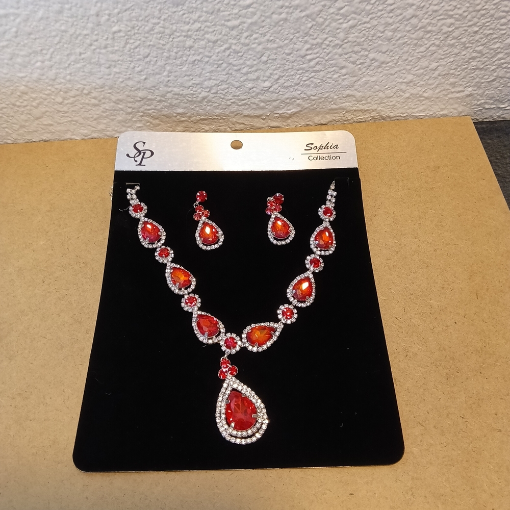 Red and Silver Necklace Set